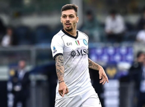 Gianluca Gaetano con la camiseta del Nápoles (INSTAGRAM)