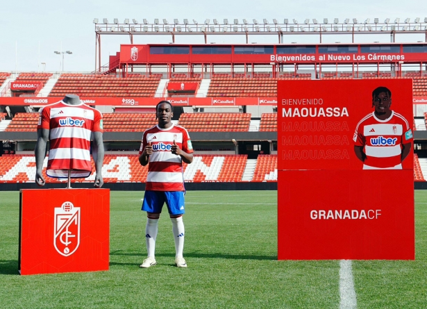 Maouassa presentado en `Los Cármenes` (GRANADA CF)