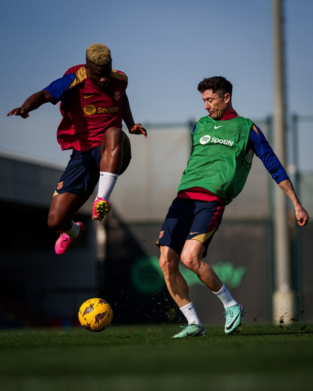 Entrenamiento del FC Barcelona (FC BARCELONA)
