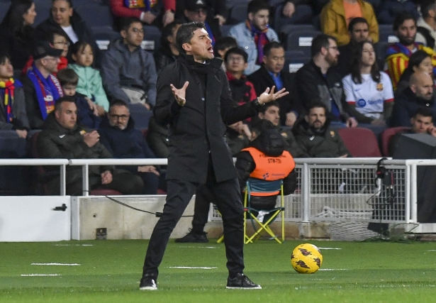 El `Cacique` Medina en un momento del partido ante el FC Barcelona (LOF)