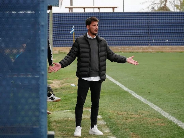 El entrenador del CF Motril, Edu Oriol (CF MOTRIL)