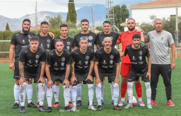 Once inicial del Cubillas en la primera jornada de liga (MANOLO PÉREZ)