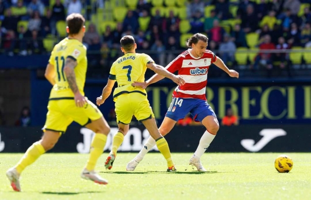 Ignasi Miquel durante el partido ante el Villarreal (LOF)