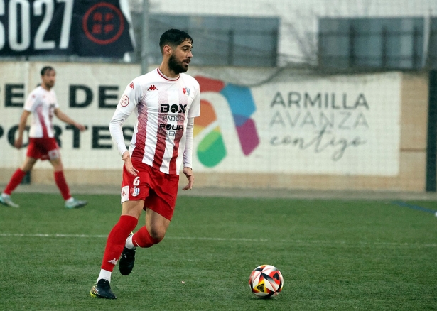 Migue Moleón, jugador del Arenas CyD, en el último encuentro en casa (JOSÉ ANDRÉS FERNÁNDEZ)