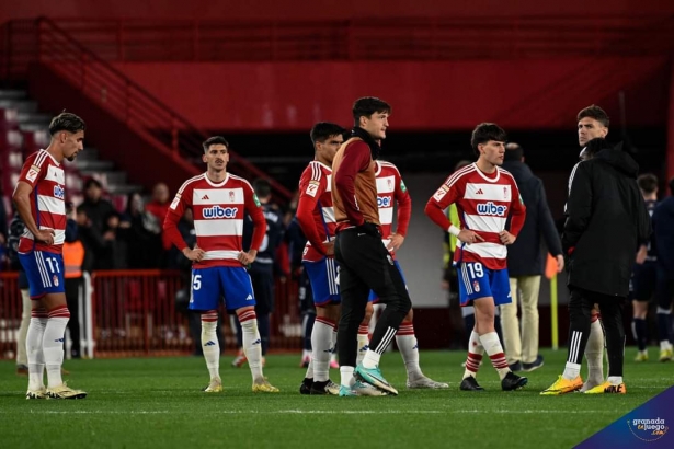 El Granada CF no levanta cabeza (JOSÉ M. BALDOMERO)