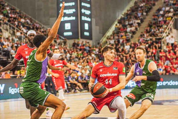 David Kramer durante el partido ante Unicaja (JOSÉ VELASCO)