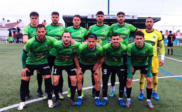 Once inicial del Huétor Vega ante el Almería B (CD HUÉTOR VEGA)