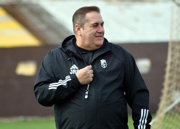 José Ramón Sandoval durante un entrenamiento (J. PALMA)