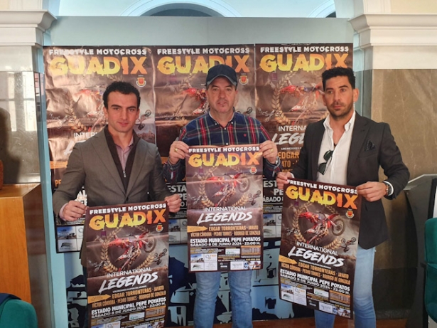 Presentación del Freestyle Motocross (AYTO. GUADIX)