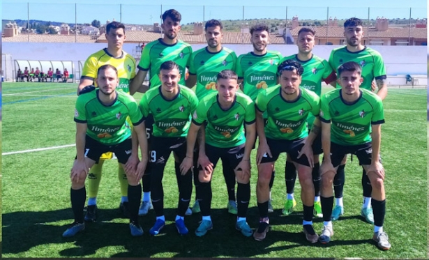 Once inicial del CD Huétor Vega ante el Torredonjimeno (CD HUÉTOR VEGA)