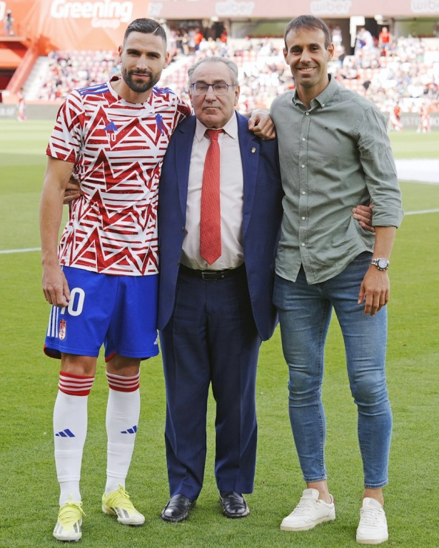 Antonio Puertas y Víctor Díaz con Pepe Macanás (GCF)