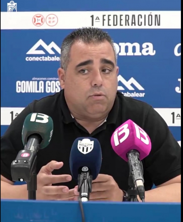 El técnico del Recreativo Granada, Germán Crespo (GCF)