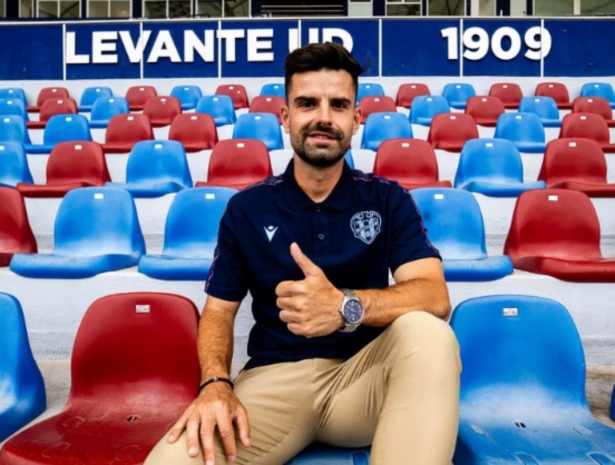 Lamesa ya posa como nuevo técnico del Levante (LEVANTE UD)