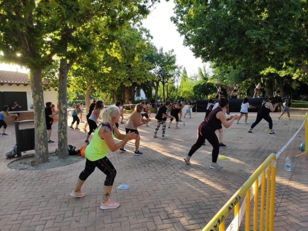 Masterclass de zumba (AYTO. OTURA)