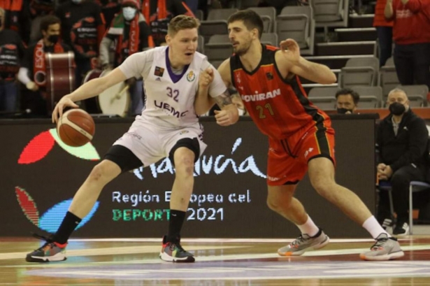 Iriarte se despide del baloncesto (JOSÉ VELASCO)