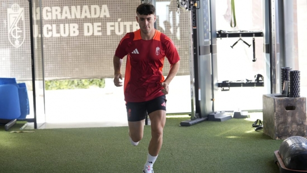 Los jugadores del filial han pasado los reconocimientos médicos (GRANADA CF)