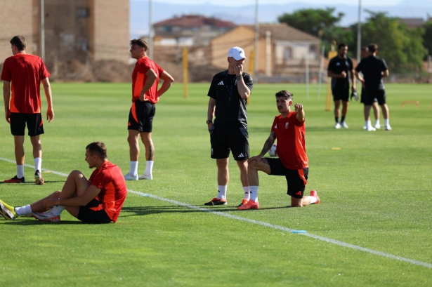 El equipo sigue trabajando de cara al comienzo de liga 