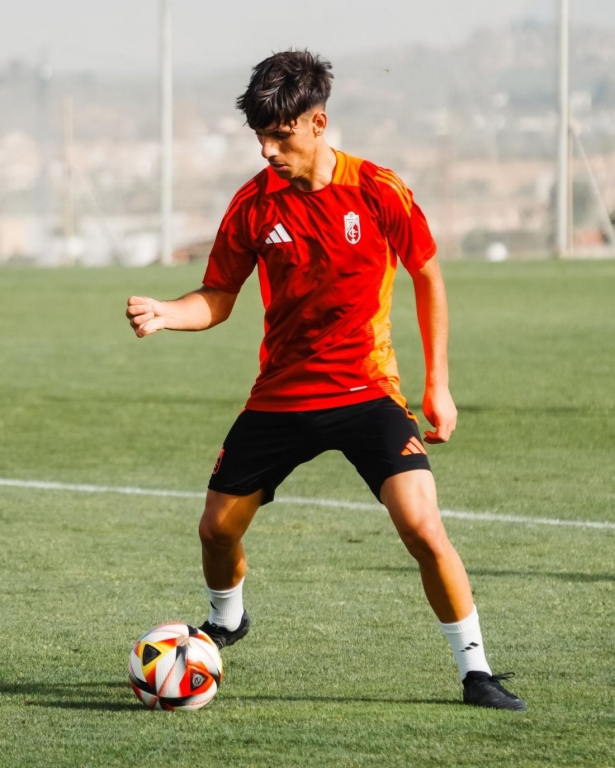 El filial nazarí comienza a coger rodaje (GRANADA CF)