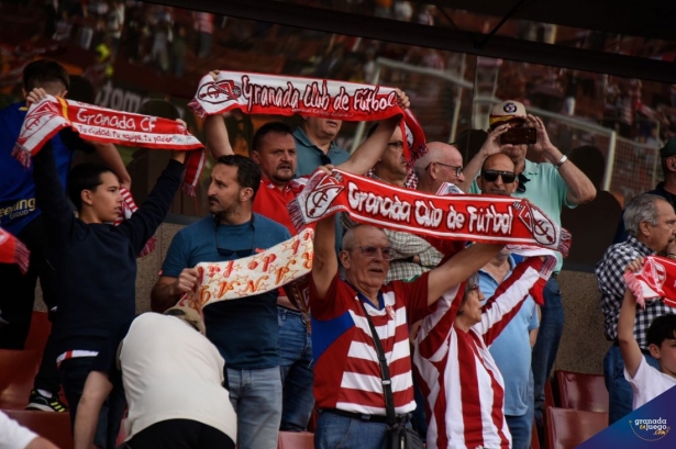 La afición sigue respaldando al conjunto rojiblanco (GRJ)