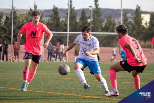 Santa Fe y Céltic disputaron la última final de Primera Andaluza (CRISTIAN FERNÁNDEZ)