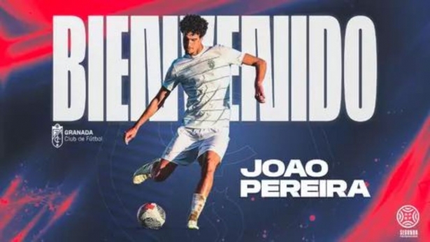 El filial suma un nuevo zaguero a su plantilla (GRANADA CF)
