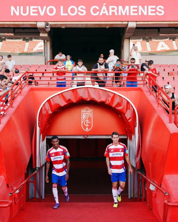 Diao ha pisado junto a Lama el césped de Los Cármenes (GRANADA CF)