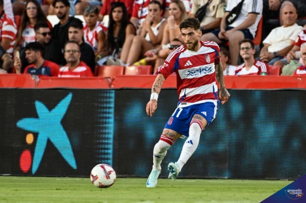 Tsitaishvili se perderá un partido con el Granada (JOSÉ M. BALDOMERO)