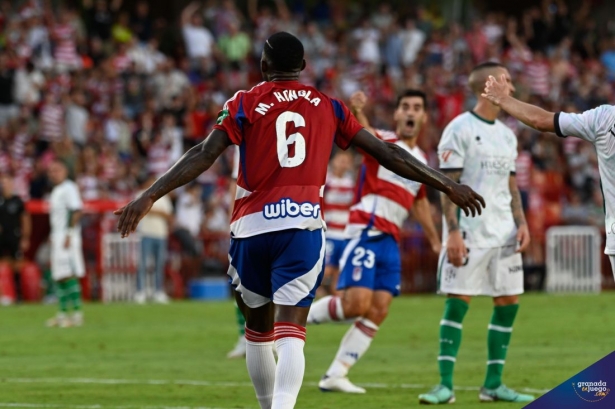 Hongla no podrá estar frente al Depor (JOSÉ M. BALDOMERO)