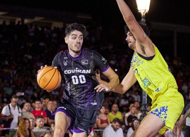 Vicedo quiere volver a disfrutar sobre la pista (COVIRAN GRANADA/FERMÍN RODRÍGUEZ) 