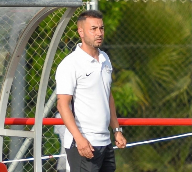 Álex Gómez espera un Alfacar competitivo (M. PÉREZ)