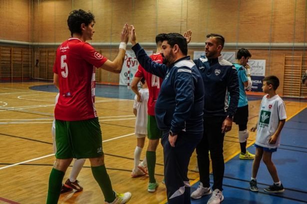 El Sima Granada inicia una nueva temporada (GRANADA FS)