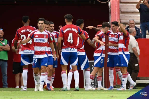 El Granada buscará el triunfo ante el Castellón (JOSÉ M. BALDOMERO)