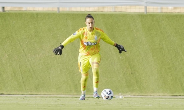 Arturo Ruiz sufre una baja importante (GRANADA CF)