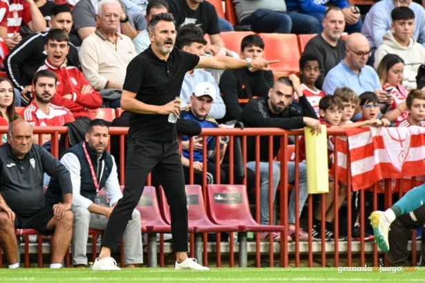 Ania ha terminado satisfecho por el trabajo de su equipo (JOSÉ M. BALDOMERO)