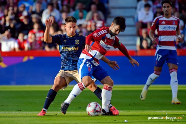 Manu Trigueros fue titular ante el colista de la categoría (JOSÉ M. BALDOMERO)
