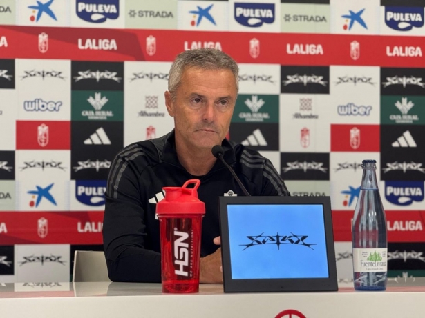 Escribá ha repasado la actualidad del equipo (J. AZCOYTIA)