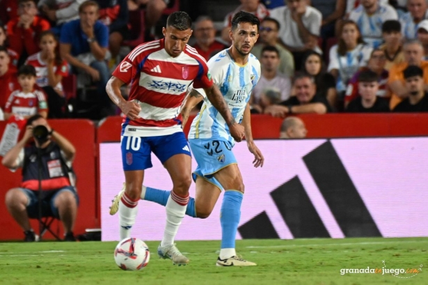 El Granada quiere volver a ganar en Los Cármenes (JOSÉ M. BALDOMERO)