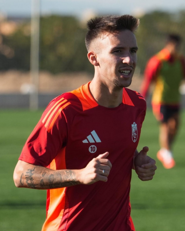 Mario González ha dejado atrás su lesión (GRANADA CF)
