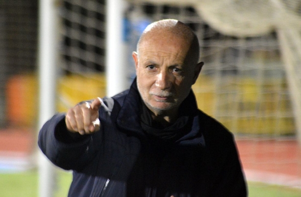 Miguel Álvarez ya no es entrenador de la UD Maracena B (J. PALMA) 