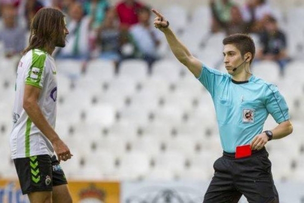 Palencia Caballero dirigirá el partido del Granada en el Tartiere 