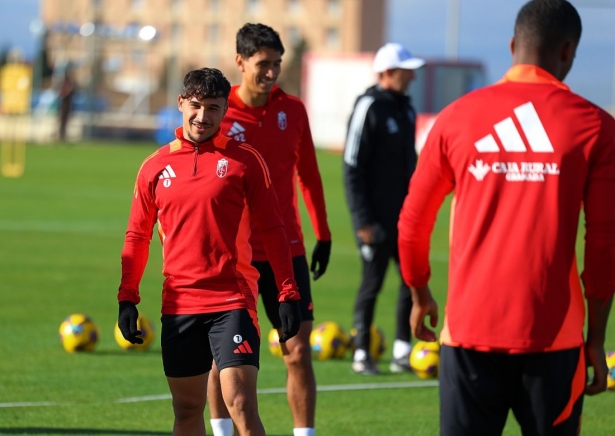 Rodelas ya es uno más del primer equipo (J. AZCOYTIA)