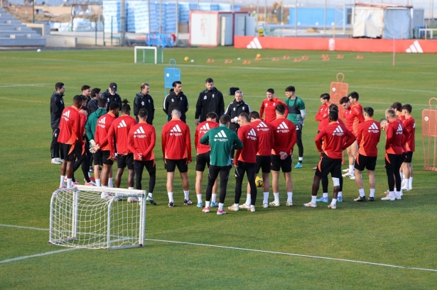 El equipo ya piensa en el Huesca (J. AZCOYTIA)