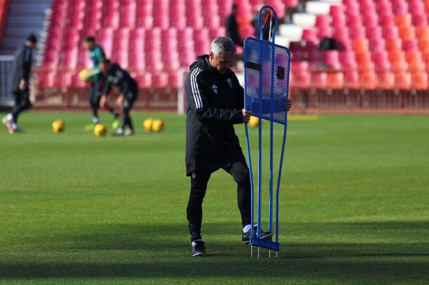 Escribá no está preocupado por la situación del equipo (J. AZCOYTIA)