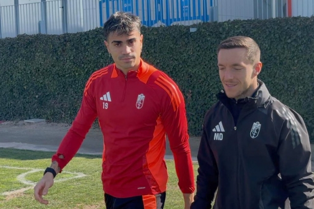 Reinier ha saltado al césped de la Ciudad Deportiva (J. AZCOYTIA)