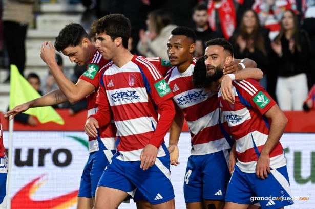 El Granada necesita comenzar a enlazar triunfos (JOSÉ M. BALDOMERO)