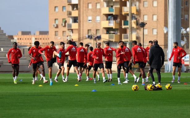 El equipo ya piensa en el Racing de Ferrol (J. AZCOYTIA)