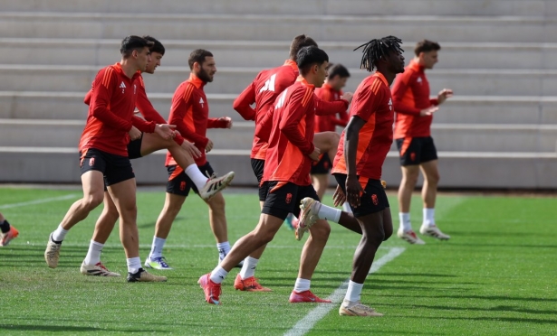 El equipo ya piensa en el duelo ante el Cádiz (J. AZCOYTIA)