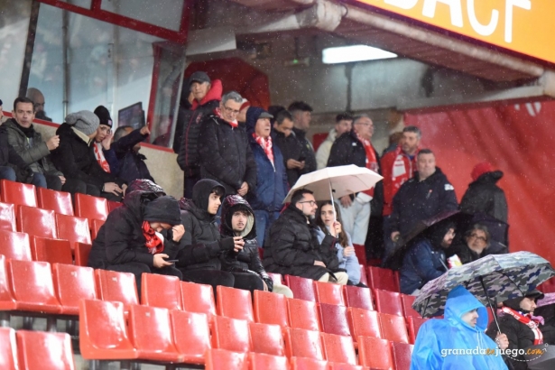 El Granada necesita el apoyo de la afición (JOSÉ M. BALDOMERO)