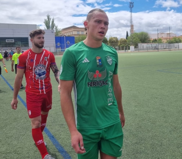 Bordi autor del primer gol (J. ROSILLO)