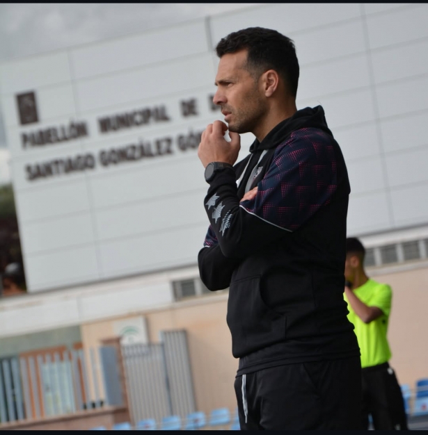 Javier Vilaseca durante el partido ante el Puerto de Motril CF (VANDALIA)